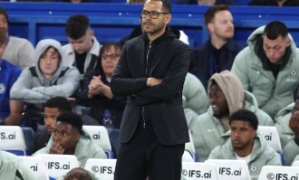 引爆舆论！切尔西主帅恩佐-马雷斯卡帅位告急，却坚称获高层“百分百支持”