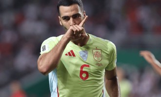 巴萨双星闪耀，阿森纳中场帽子戏法，西班牙6-0客场血洗土耳其