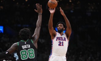 恩比德33分塔图姆24+16 76人逆转绿军总分2-3