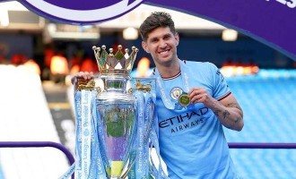10年19冠！曼城官宣31岁功勋自由身离队 周薪25万 意甲3豪门哄抢