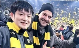 炸翻乒坛！樊振东天价加盟杜塞尔多夫，创德甲60年纪录，他的抉择为何能改写世界乒乓格局？