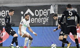 昂热近五轮未尝胜绩，巴黎圣日耳曼备战欧冠面临双线压力！