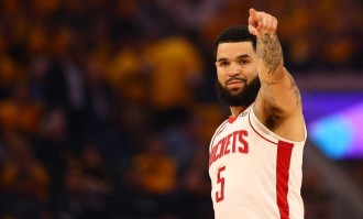 范弗利特已于今日成功接受手术 新赛季归期未定